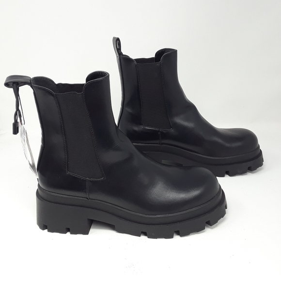 NWT ZARA Blogger Favorite Lug Sole Low Heel Ankle - Picture 2 of 6